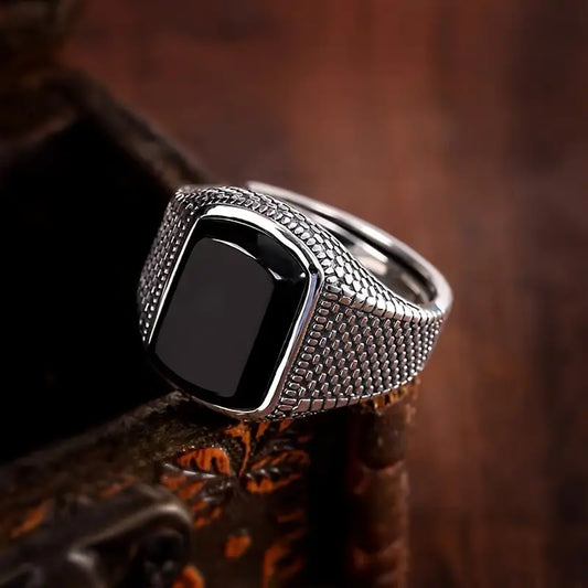 Vintage Black Stone Ring